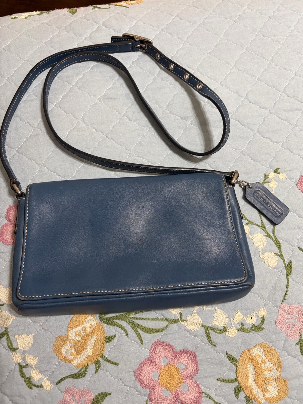 Coach PreLoved PreOwned Crossbody Bag Minor Discoloration